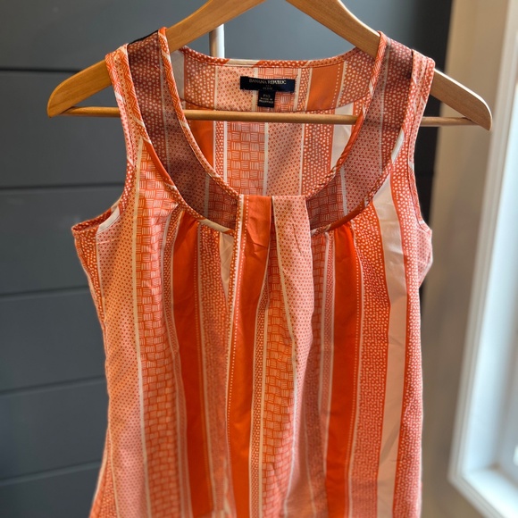 Banana Republic Camisole Cream and Orange - Picture 3 of 4